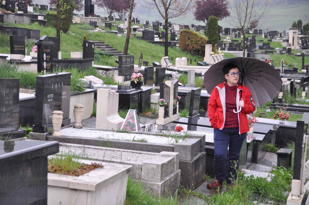Lejla Kalamujić's mother is buried at Bare Cemetery in Sarajevo
